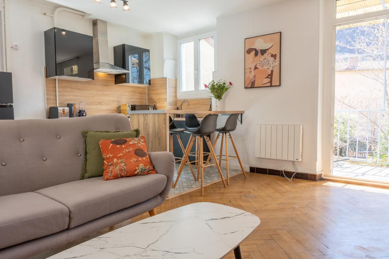 Appartement T3 63M2 - L'Atypique Et Son Jardin De 350M2 Au Coeur De Digne Exterior photo